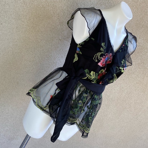 Boho Lace Embroidered Tule Waist Bow & Tie Blouse - Picture 2 of 7